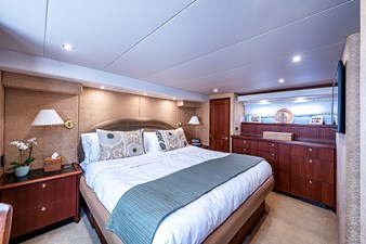 2005 PACIFIC MARINER 65ft 2005 Pacific Mariner Diamond  - photo 68