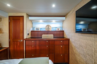 2005 PACIFIC MARINER 65ft 2005 Pacific Mariner Diamond  - photo 72