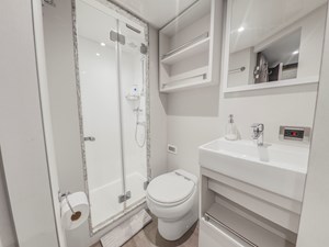 2024 OCEAN ALEXANDER 28E - photo 25