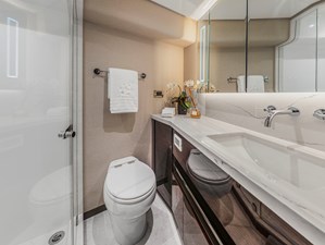 2024 OCEAN ALEXANDER 28E - photo 33