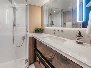 2024 OCEAN ALEXANDER 28E - photo 38