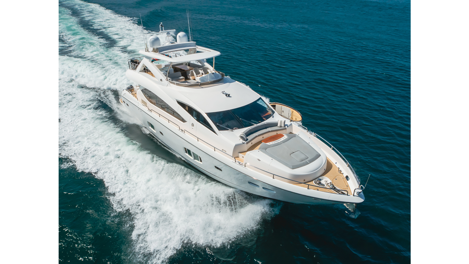 Indecent Proposal IV — 2011 Sunseeker 88 Yacht — fotoğraf 4