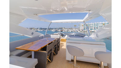 2011 SUNSEEKER 88 Yacht - photo 29