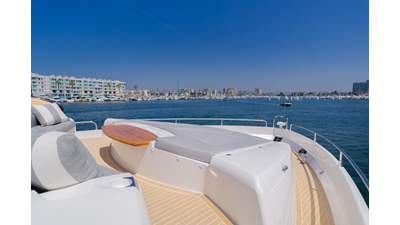 2011 SUNSEEKER 88 Yacht - photo 36