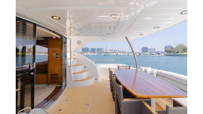 2011 SUNSEEKER 88 Yacht - photo 41