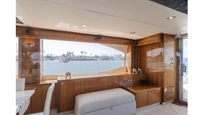 2011 SUNSEEKER 88 Yacht - photo 49