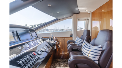 2011 SUNSEEKER 88 Yacht - photo 59
