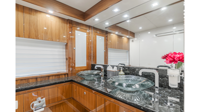 2011 SUNSEEKER 88 Yacht - photo 77