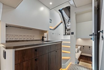 2024 VANQUISH YACHTS VQ55 - photo 20