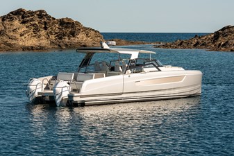 2027 YOT POWER CATAMARANS YOT 36 - photo 11