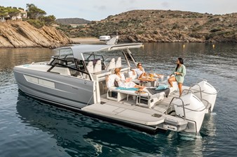 2027 YOT POWER CATAMARANS YOT 36 - photo 24