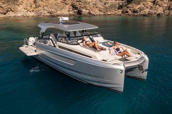 2027 YOT POWER CATAMARANS YOT 36 - photo 29