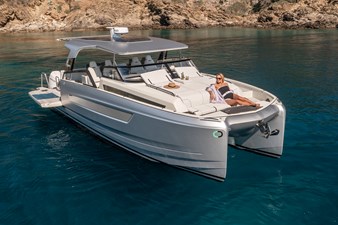 2027 YOT POWER CATAMARANS YOT 36 - photo 30