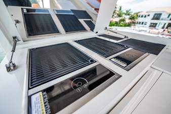 2024 ASTILLEROS ASTONDOA 66 Flybridge - photo 15