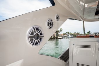 2024 ASTILLEROS ASTONDOA 66 Flybridge - photo 24