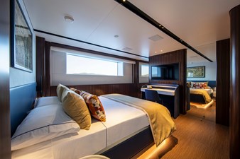 2025 BENETTI YACHTS B.Yond 37M - photo 17