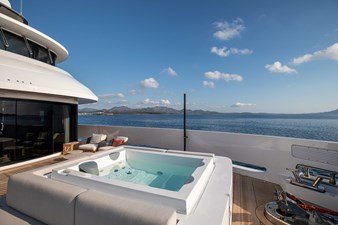 2025 BENETTI YACHTS B.Yond 37M - photo 30