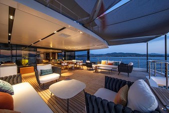 2025 BENETTI YACHTS B.Yond 37M - photo 34