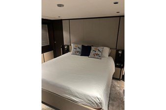 2023 FERRETTI YACHTS Ferretti Yachts 860 - photo 16