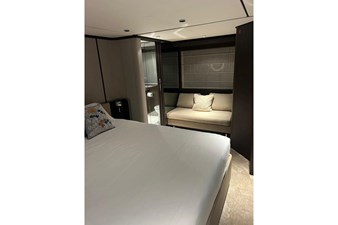 2023 FERRETTI YACHTS Ferretti Yachts 860 - photo 17