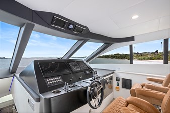 2022 WARREN YACHTS 87 Skylounge Motor Yacht - photo 38