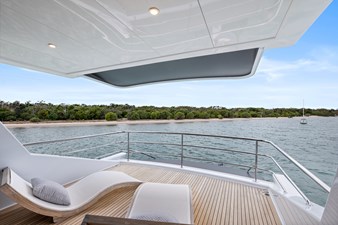 2022 WARREN YACHTS 87 Skylounge Motor Yacht - photo 40