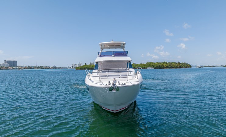 2016 PRESTIGE YACHTS