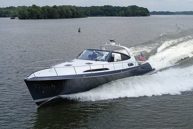 Port bow profile