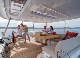 2027 LAGOON CATAMARANS Lagoon 55 - photo 18