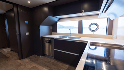 2024 CUSTOM LINE Navetta 33 - photo 54