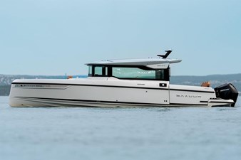 2022 SAXDOR YACHTS 320 GTC - photo 2