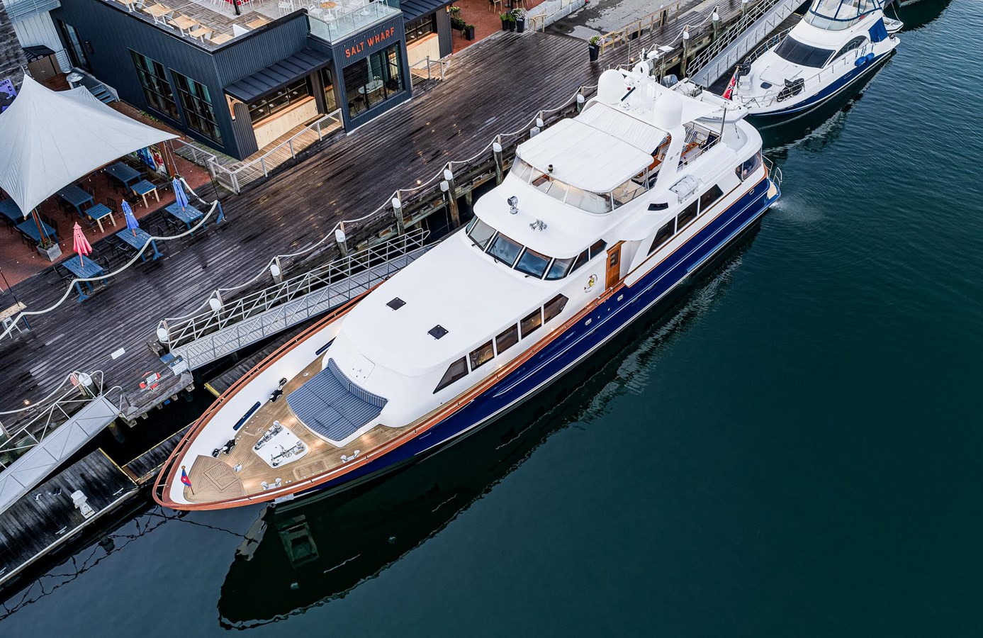 105' Holland Jachtbouw 