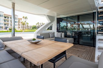 2025 SUNSEEKER 76 Yacht - photo 19