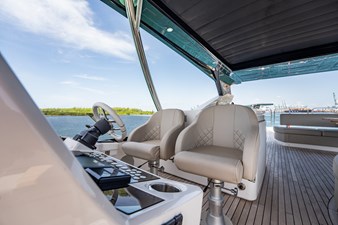 2025 SUNSEEKER 76 Yacht - photo 38