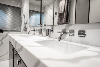 2025 SUNSEEKER 76 Yacht - photo 67