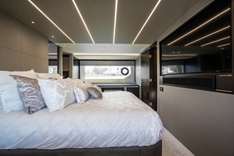 2025 SUNSEEKER 76 Yacht - photo 86