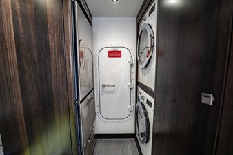 2025 SUNSEEKER 76 Yacht - photo 102