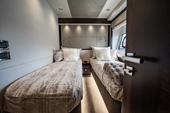 2025 SUNSEEKER 76 Yacht - photo 92