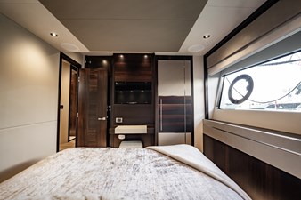 2025 SUNSEEKER 76 Yacht - photo 91