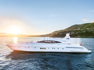 2015 OVERMARINE GROUP 132 - photo 6