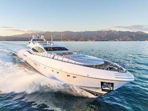 2015 OVERMARINE GROUP 132 - photo 11