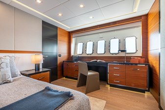 2015 OVERMARINE GROUP 132 - photo 22