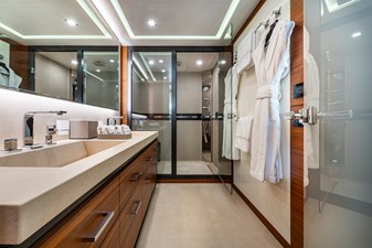 2015 OVERMARINE GROUP 132 - photo 24