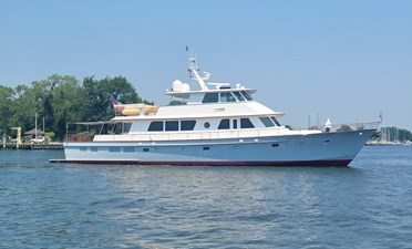 2003 NEW ENGLAND BOATWORKS Enclosed Raised Pilothouse - photo 2