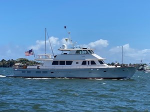 2003 NEW ENGLAND BOATWORKS Enclosed Raised Pilothouse - photo 3
