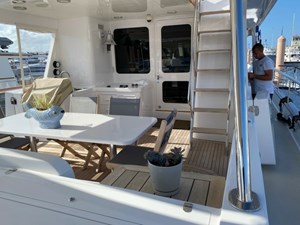 2003 NEW ENGLAND BOATWORKS Enclosed Raised Pilothouse - photo 5