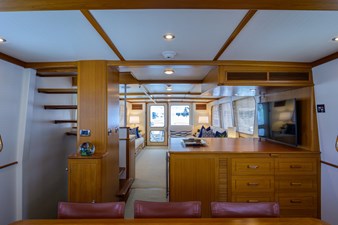 2003 NEW ENGLAND BOATWORKS Enclosed Raised Pilothouse - photo 13