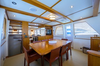 2003 NEW ENGLAND BOATWORKS Enclosed Raised Pilothouse - photo 15