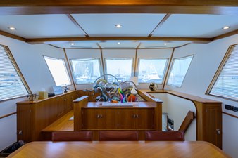 2003 NEW ENGLAND BOATWORKS Enclosed Raised Pilothouse - photo 16