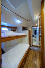 2003 NEW ENGLAND BOATWORKS Enclosed Raised Pilothouse - photo 40
